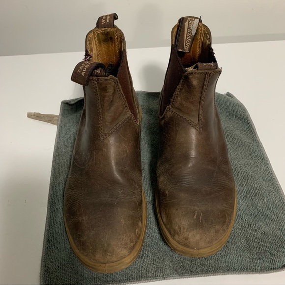 Blundstone Shoes - Blundstone  Dark Brown Leather